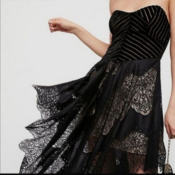 Free People strapless black lace mini dress - Picture 8 of 8
